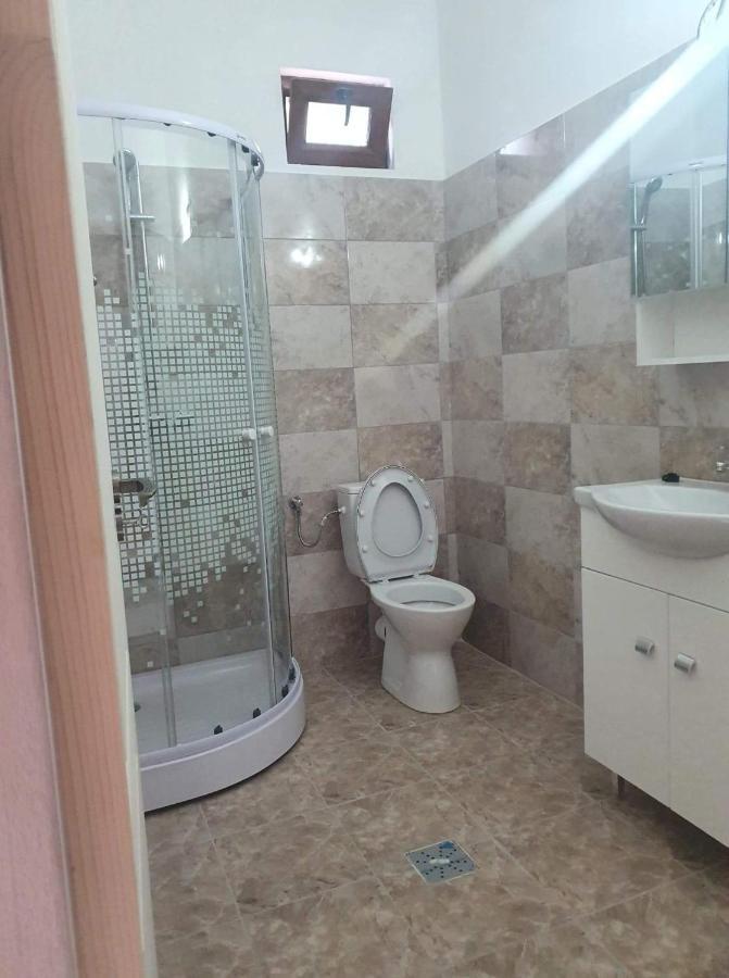 Casa Simionov Apartment เบยเล เฮร์คูลาเน ภายนอก รูปภาพ